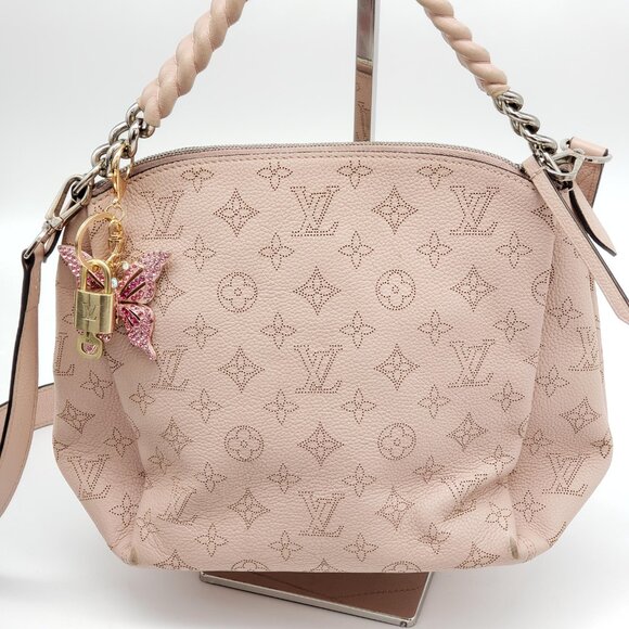 Auth Louis Vuitton Lock & Key with Unbranded Butterfly Charm, Keychain 090925 - Picture 7 of 7